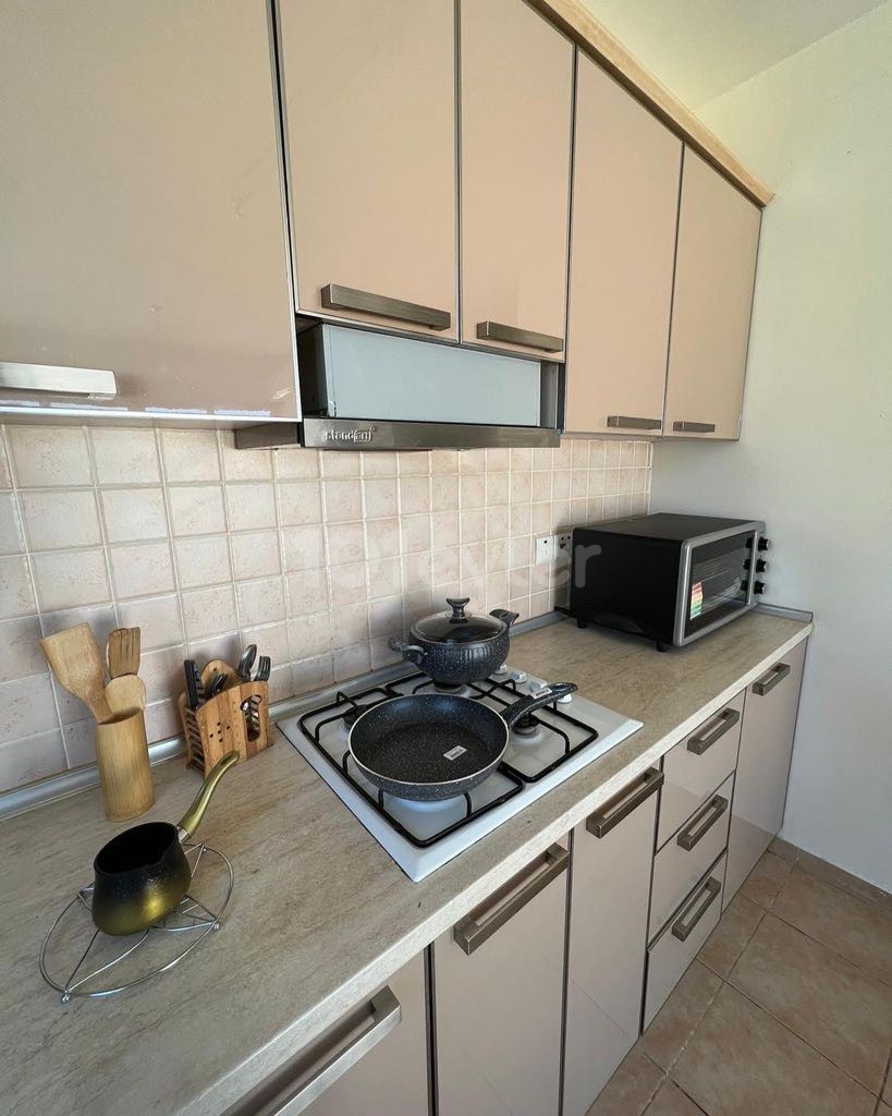 1+1 FULLY FURNISHED FLAT NEAR KYRENIA CENTER AKPINAR CIRCLE