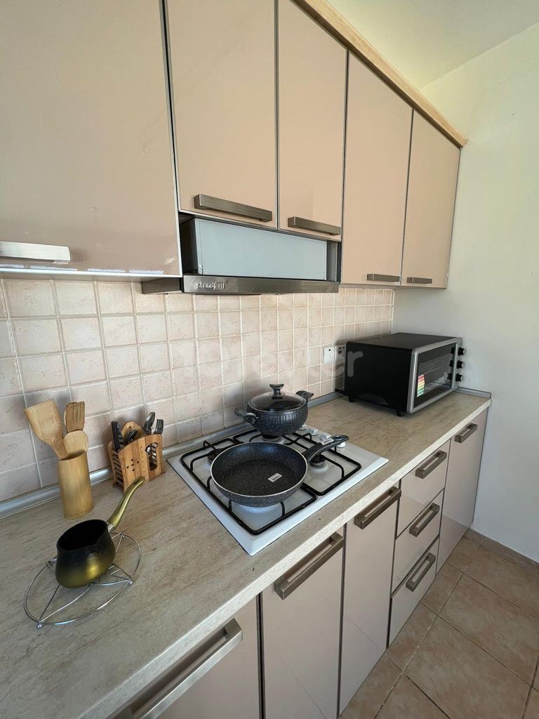 1+1 FULLY FURNISHED FLAT NEAR KYRENIA CENTER AKPINAR CIRCLE