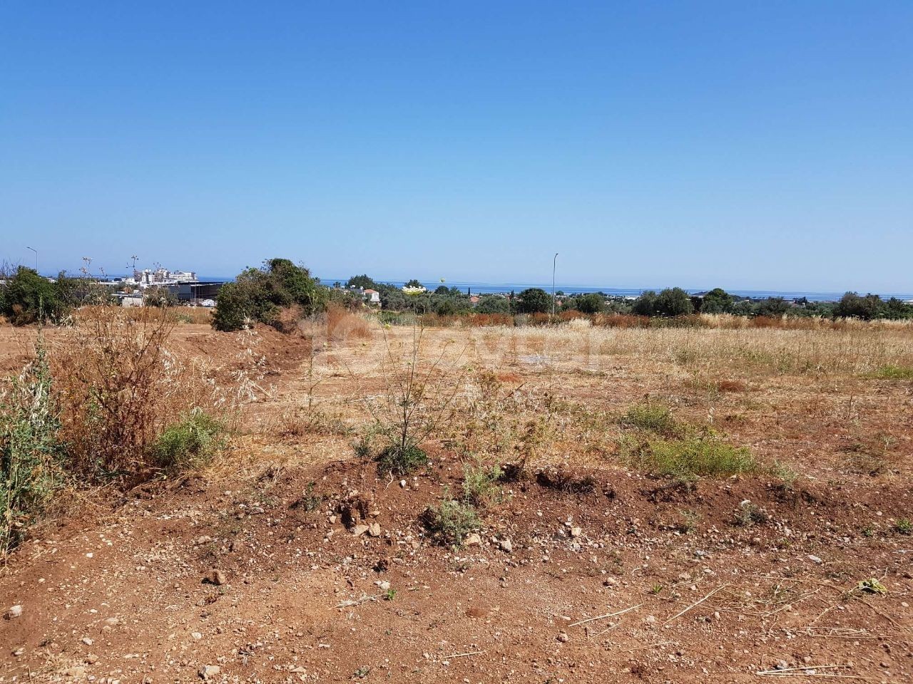 Land for sale in Kyrenia, Ozankoy with Mountain and Sea view ** 