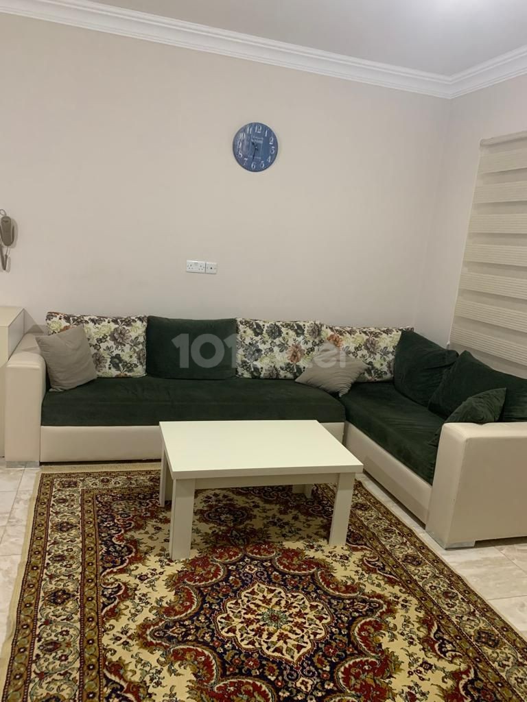 Mağusa şehir merkezinde kiralık 2+1 daire