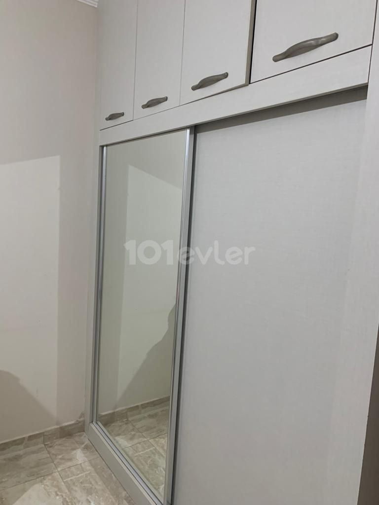 Mağusa şehir merkezinde kiralık 2+1 daire