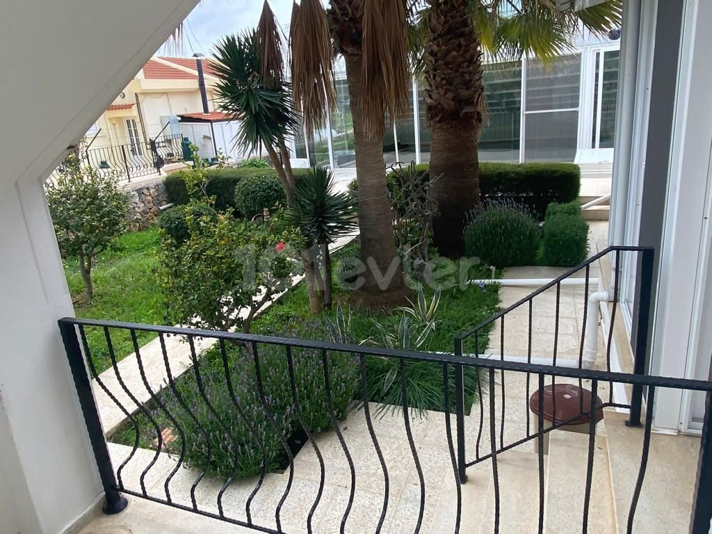 Gazimağusa Yeniboğaziçi 3+1 Kiralık Villa