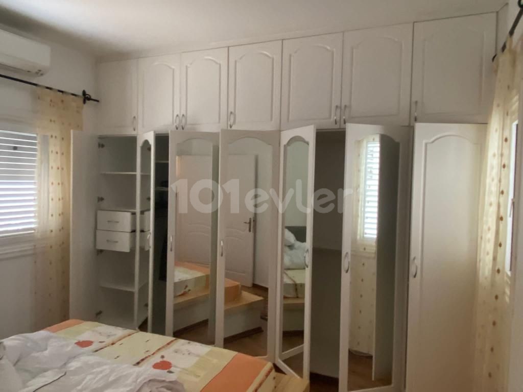 Gazimağusa Yeniboğaziçi 3+1 Kiralık Villa