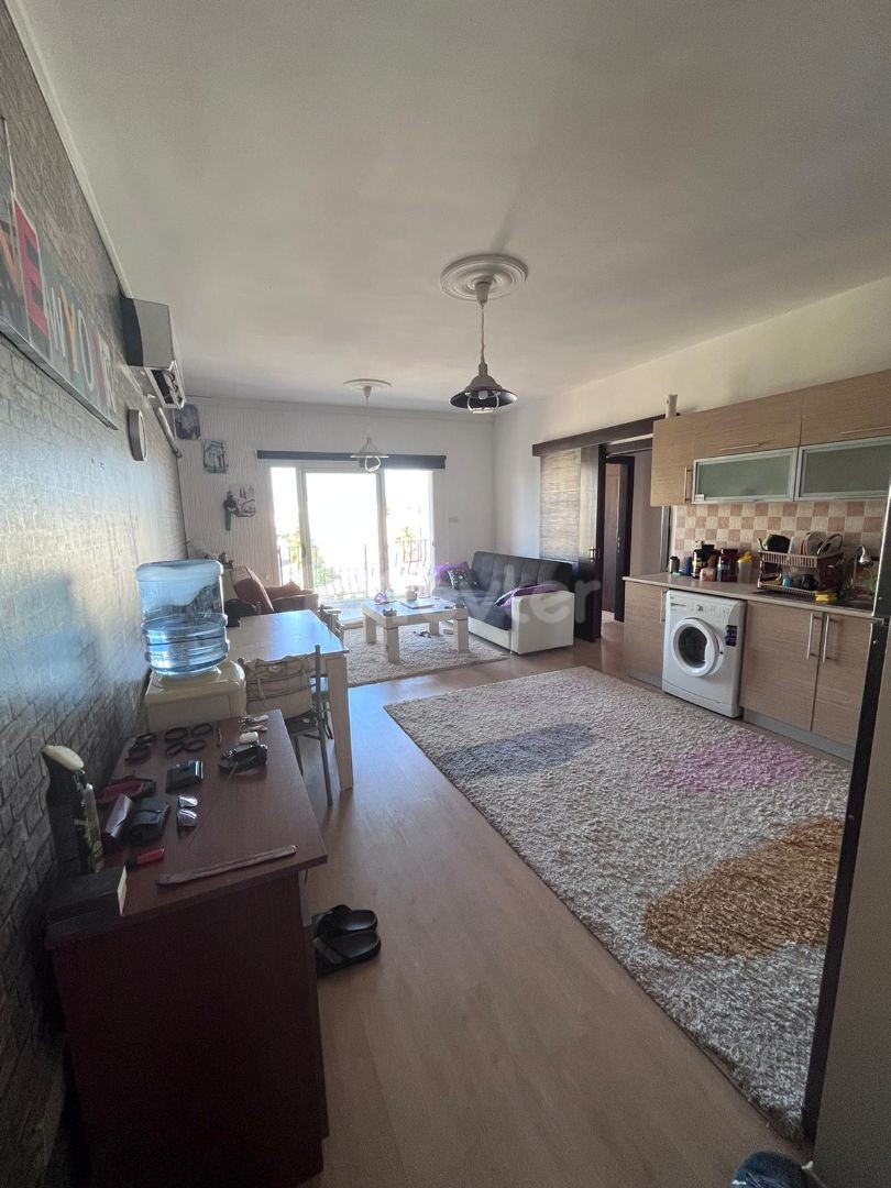 GAZIMAGUSA YENISEHIR BOLGESI FOR SALE 2+1 FULLY FURNISHED APARTMENT