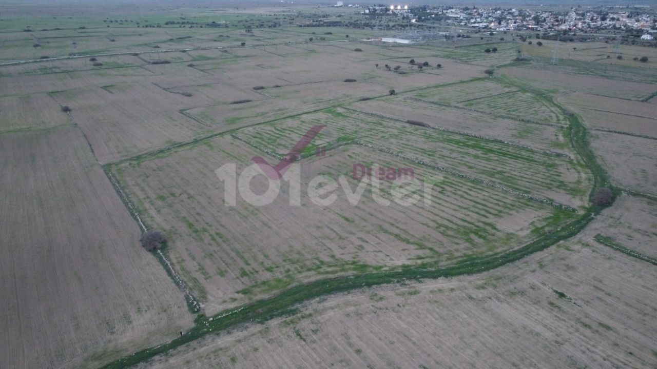 Residential Zoned Plot For Sale in Geçitkale, Famagusta