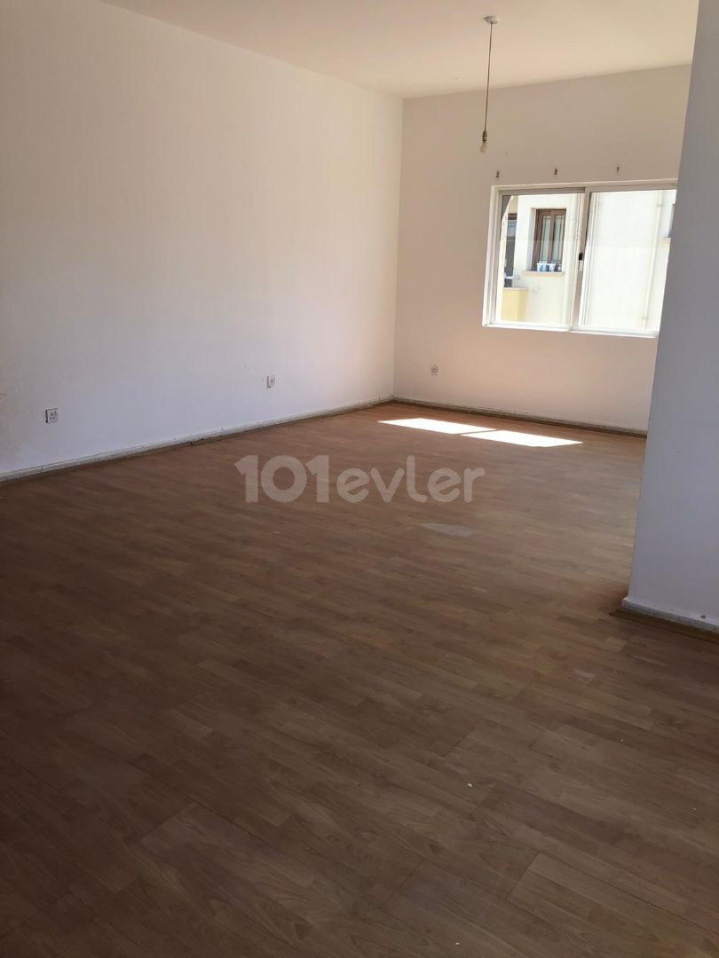 Famagusta Gulseren 3+1 Apartments For Sale