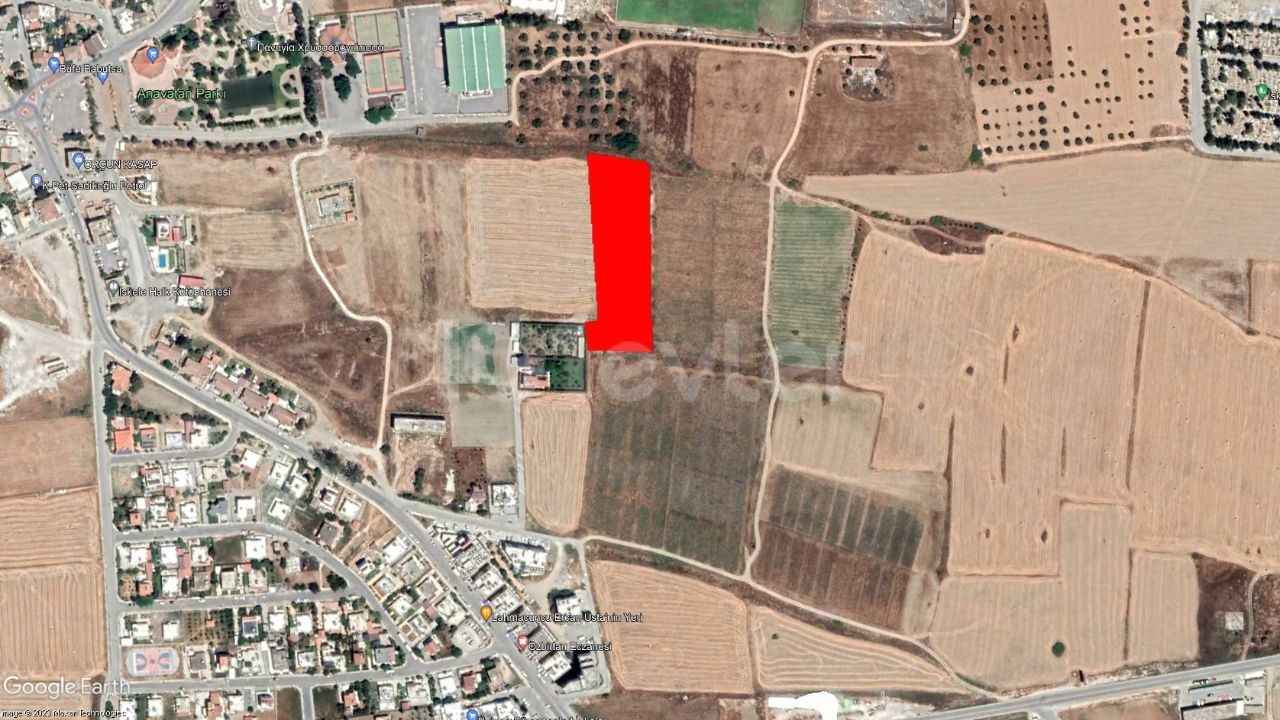 INVESTMENT OPPORTUNITY ! ISKELE CENTER LAND FOR SALE IN RETURN FOR FLOOR 