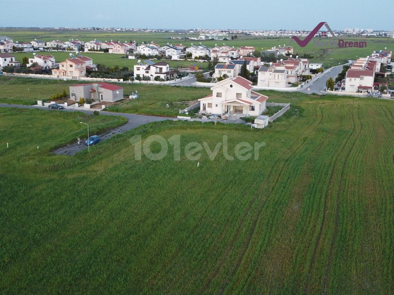 793 m² Land Suitable for Villa Construction in Famagusta Tuzla Region