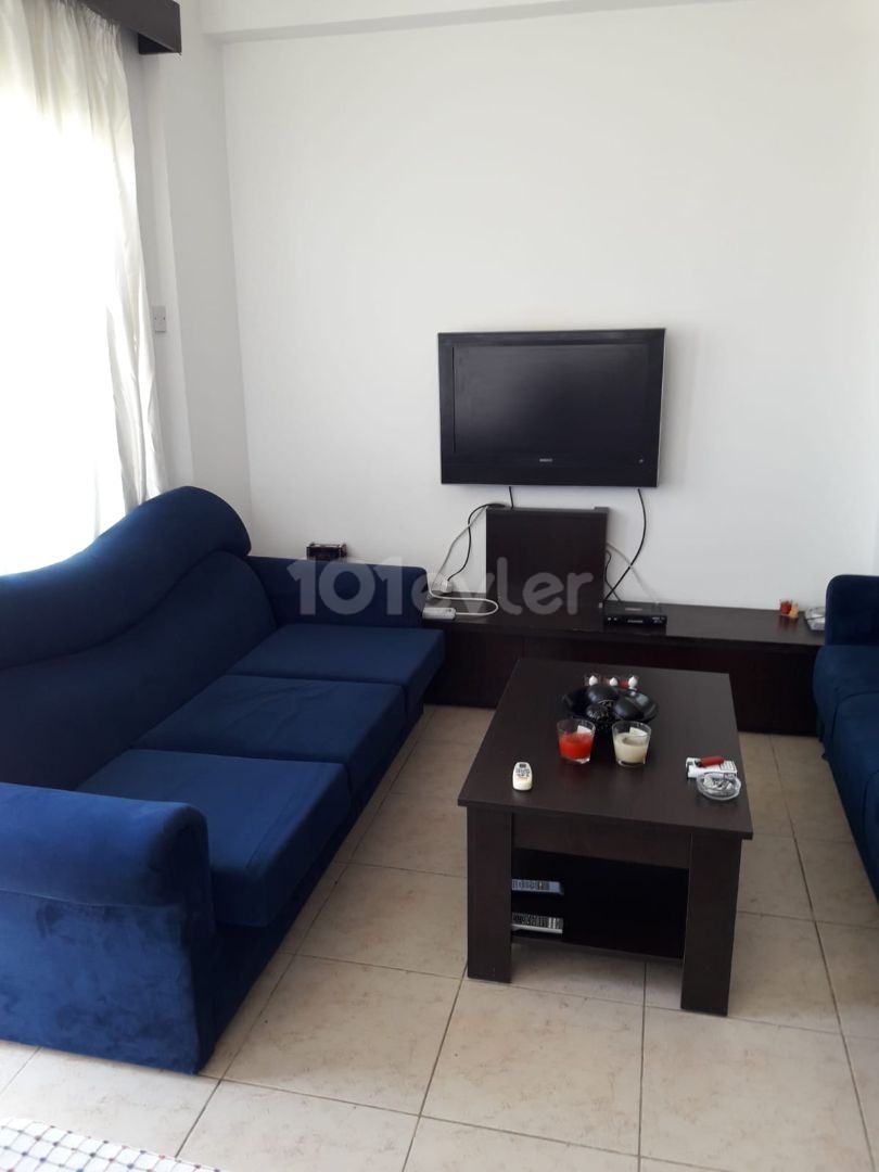 آپارتمان 2+1 برای فروش در منطقه GAZİMAĞUSA TEKANT