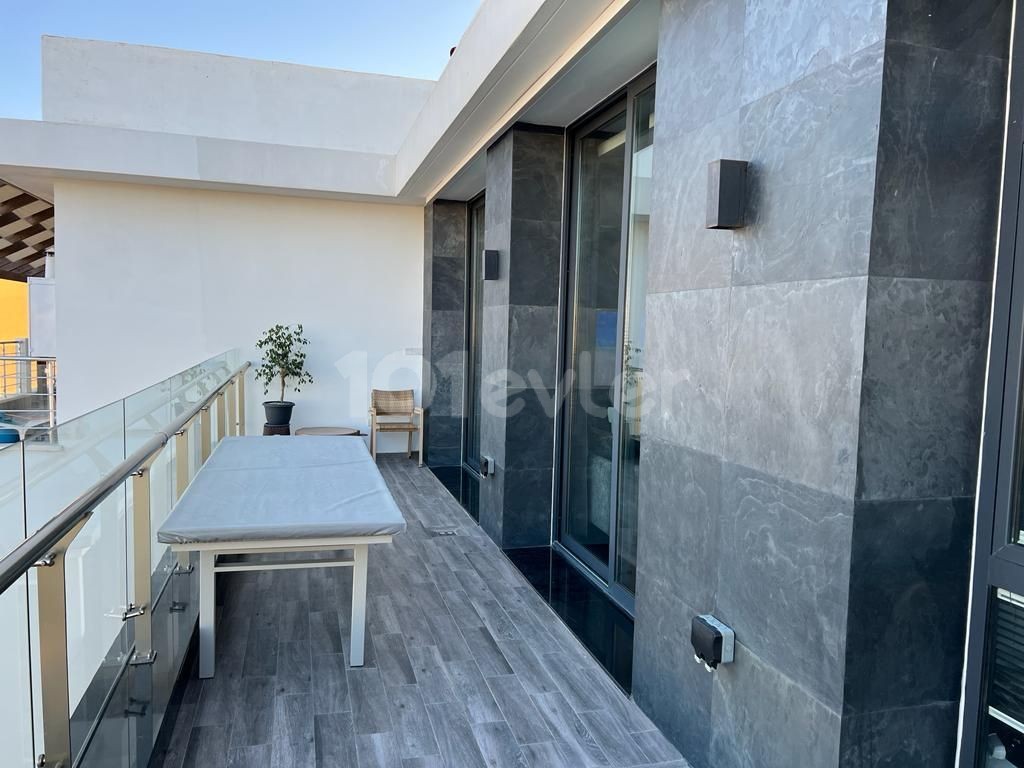 Penthouse For Sale in Long Beach, Iskele