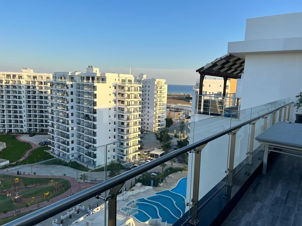 Penthouse For Sale in Long Beach, Iskele