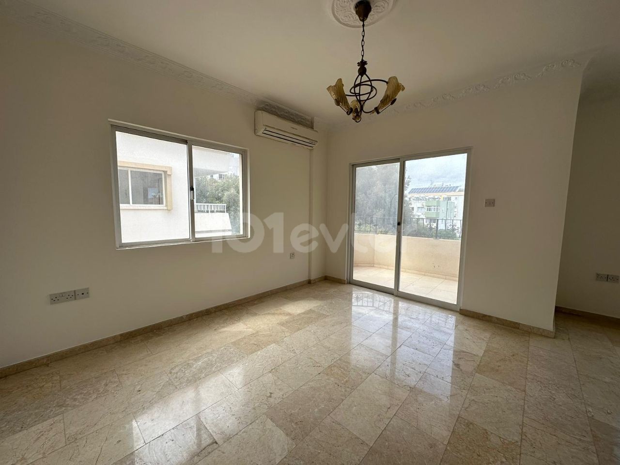 3+1 APARTMENT FOR SALE IN GÜLSEREN, FAMAGUSTA