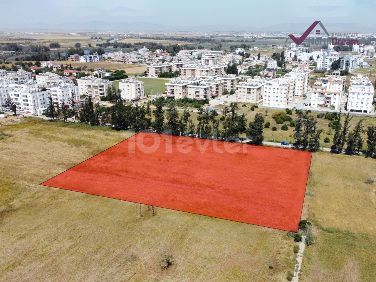 INVESTITIONSMÖGLICHKEIT!!! GAZIMAGUSA ÇANAKKALE REGION 6 HEKTAR LAND ZU VERKAUFEN