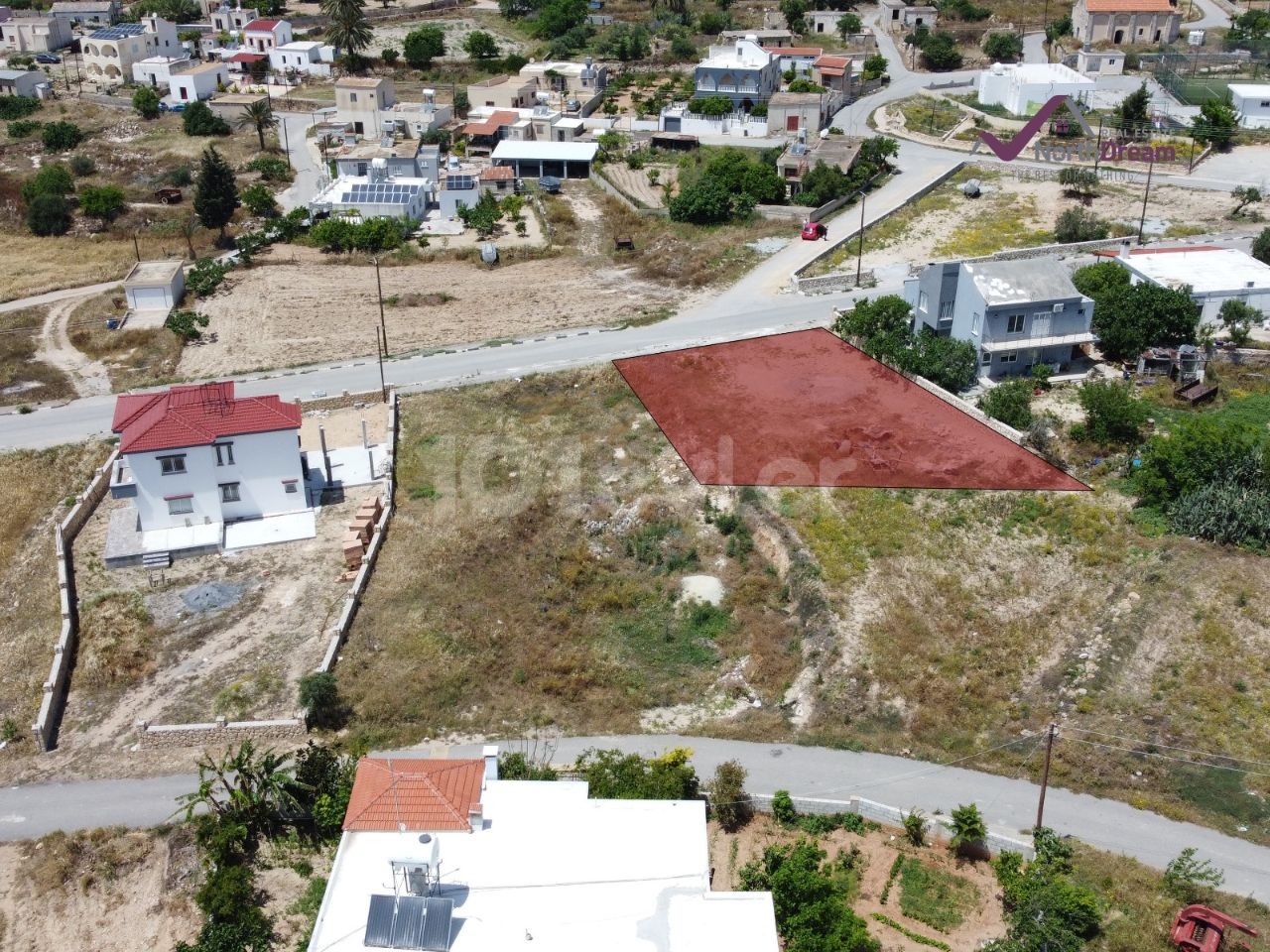 GAZIMAĞUSA YADİKONUK VILLAGE 2 PLOTS FOR SALE