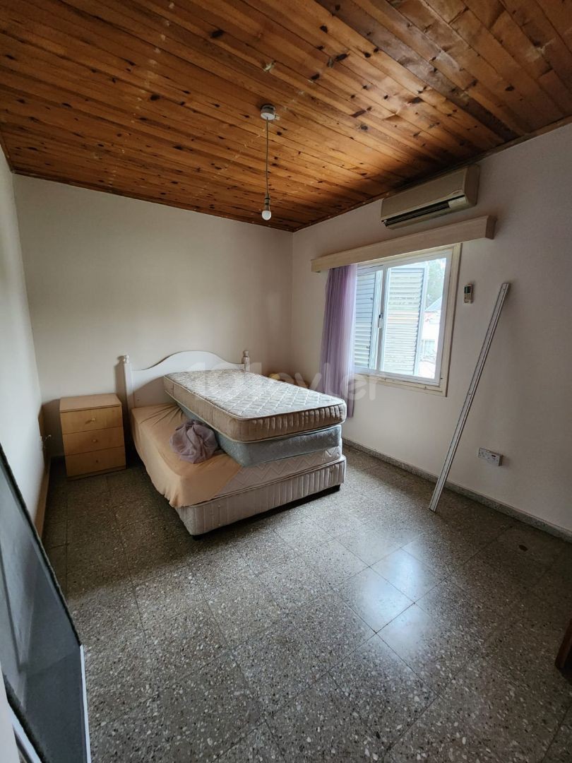 HOUSE FOR SALE IN GAZİMAĞUSA CENTER