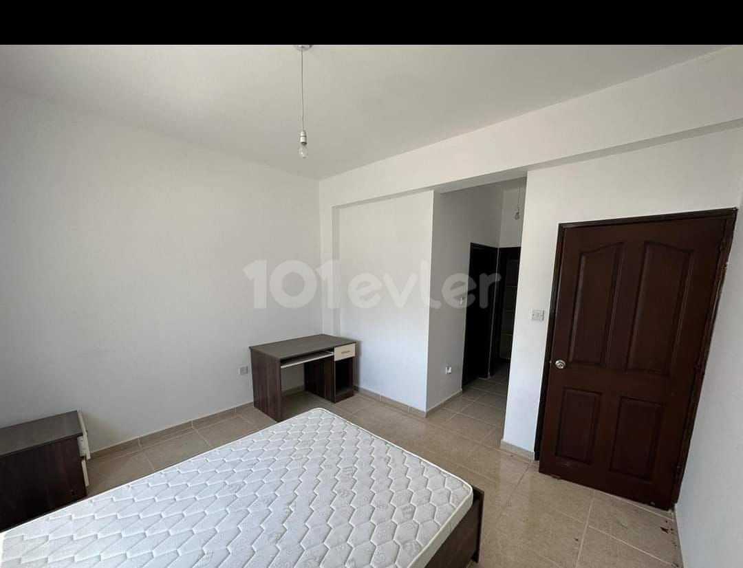 3+1 FLAT FOR SALE IN GAZİMAĞUSA KARAKOL