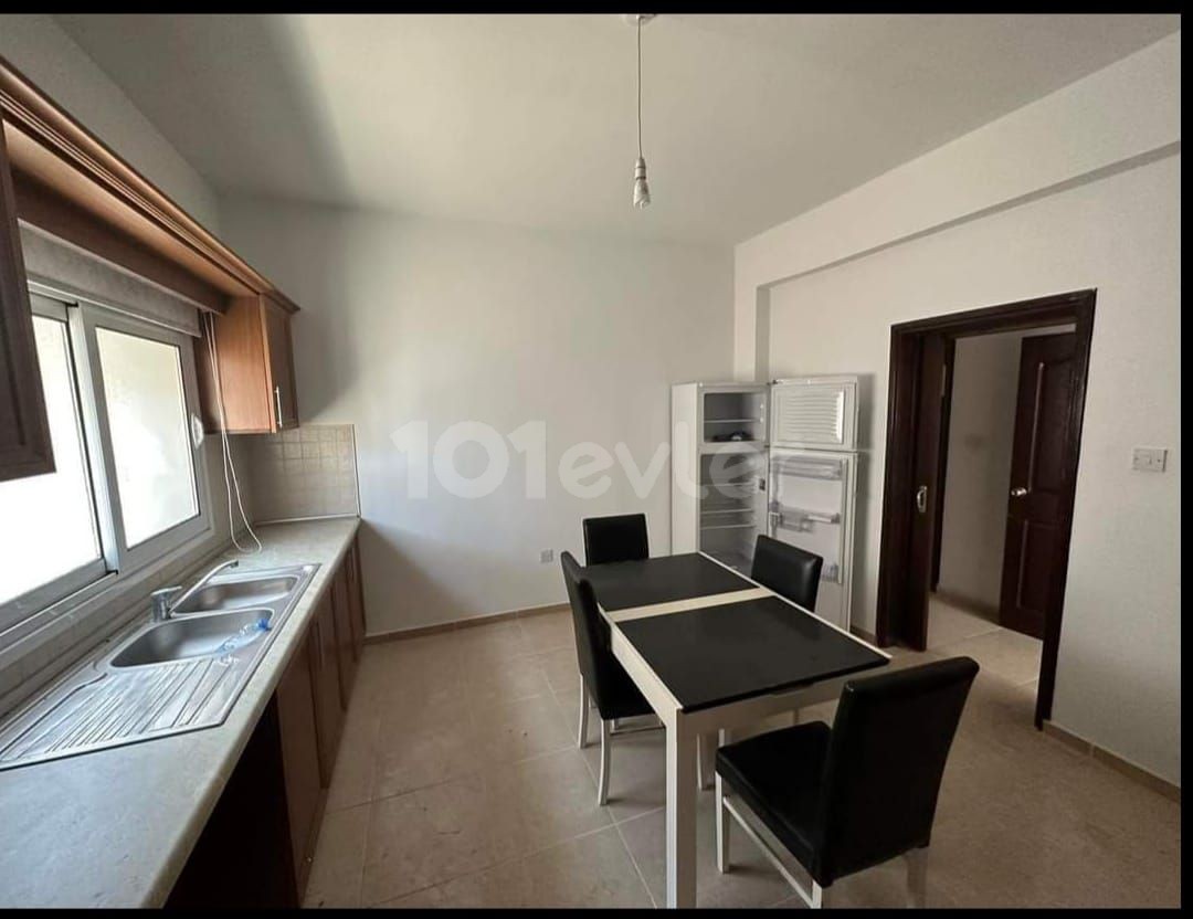 3+1 FLAT FOR SALE IN GAZİMAĞUSA KARAKOL