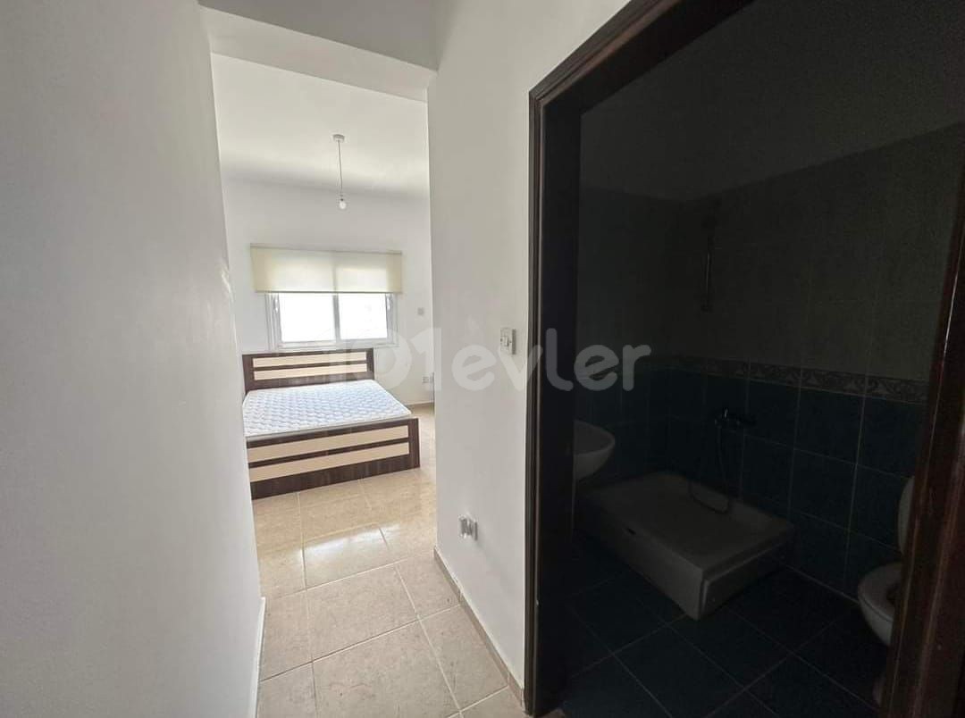 3+1 FLAT FOR SALE IN GAZİMAĞUSA KARAKOL