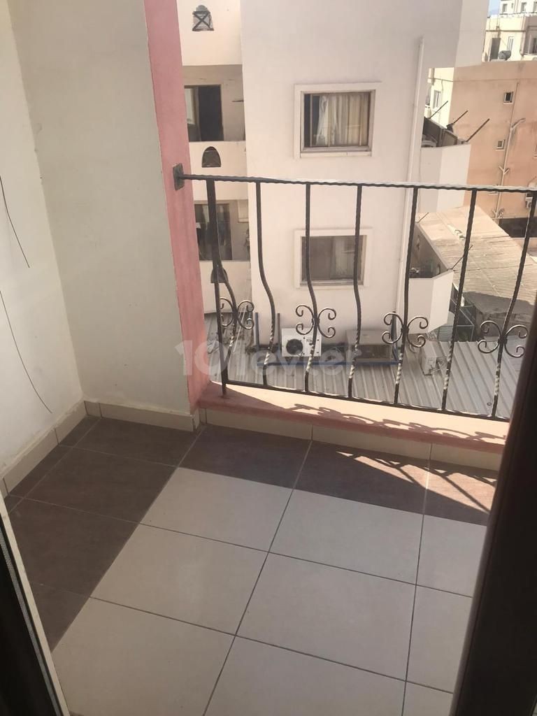 GAZİMAĞUSA SALAMİS  CADDESİ KİRALIK 1+1 DAİRE