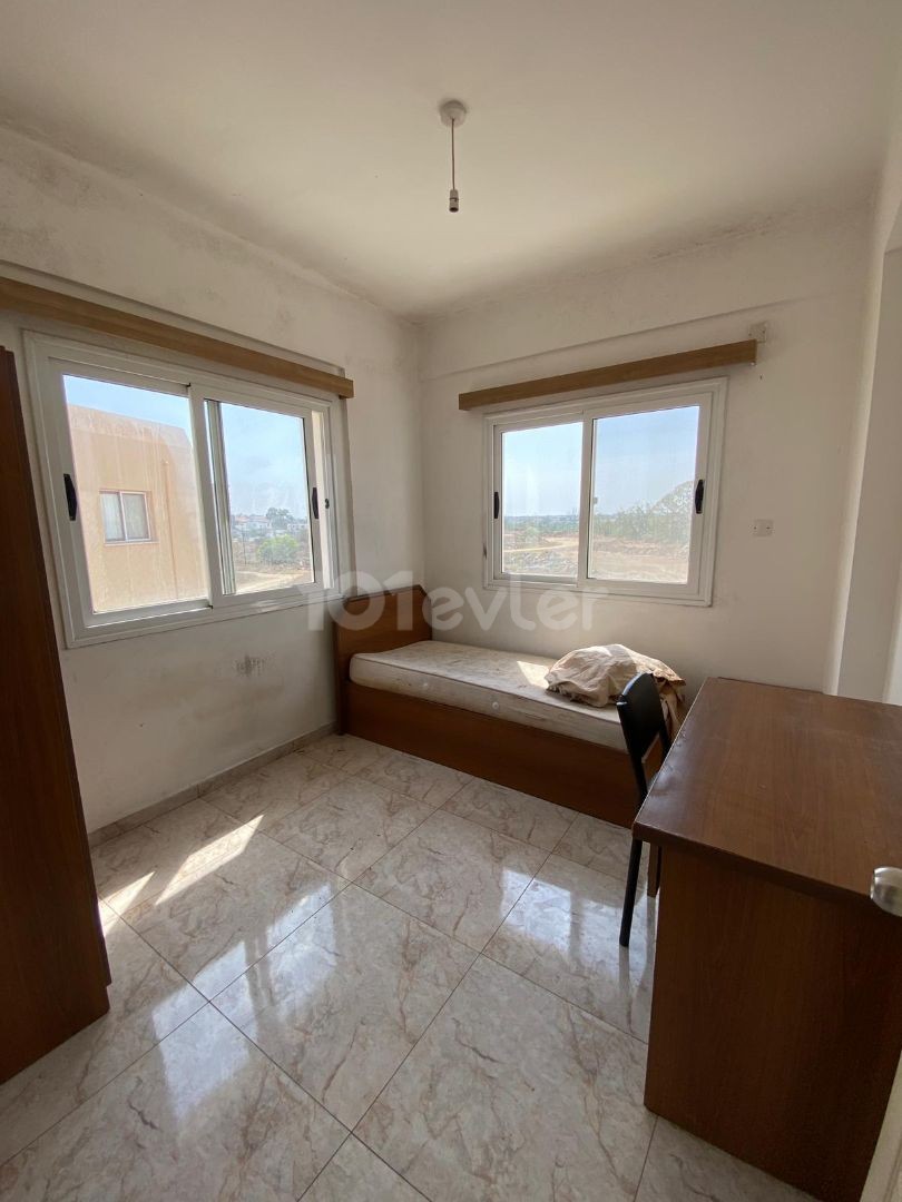 FAMAGUSTA KALILAND EXTRA LARGE FURNISHED 2+1 FLAT FOR RENT