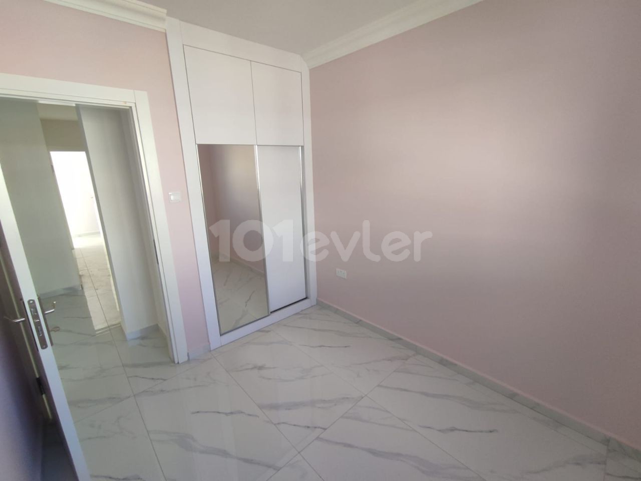 FURNISHED 3+1 TWIN VILLA FOR RENT IN İSKELE CENTRAL