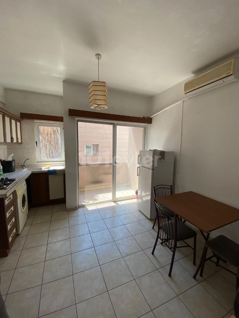 FAMAGUSTA TEKANT FURNISHED 2+1 FLAT FOR RENT