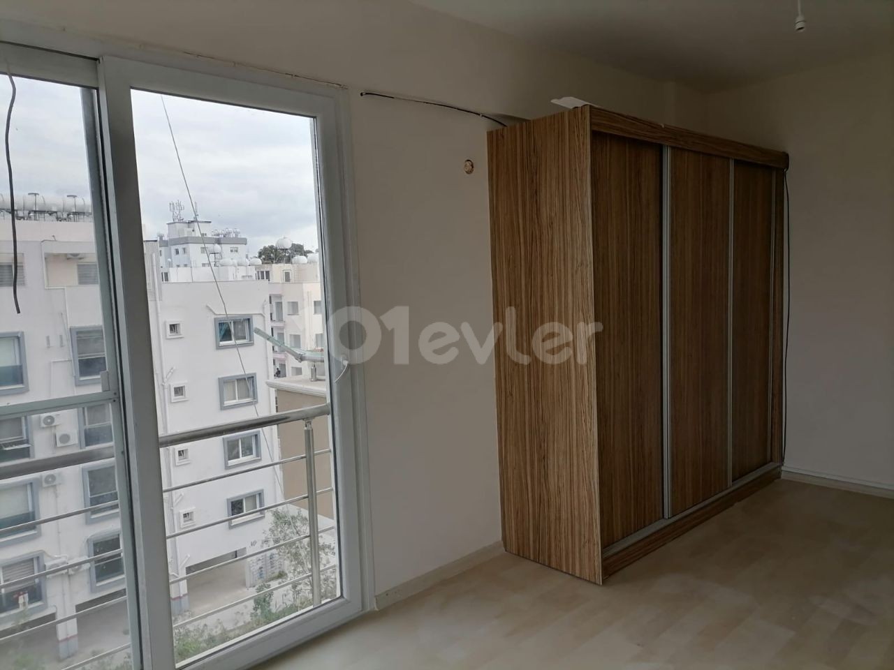 PAID MONTHLY!!! FAMAGUSTA GÜLSEREN UNFURNISHED 3+1 FLAT FOR RENT