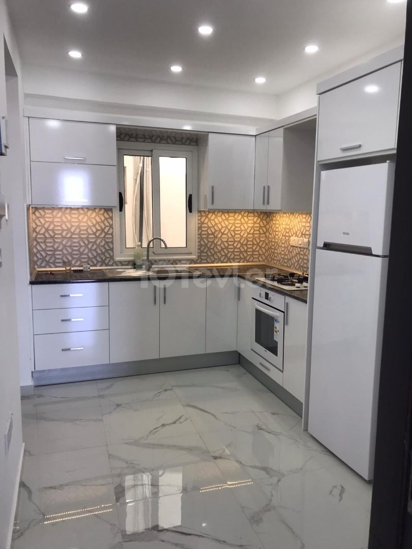 GAZİMAĞUSA SALAMİS CADDESİ   KİRALIK EŞYALI 1+1 SIFIR DAİRE