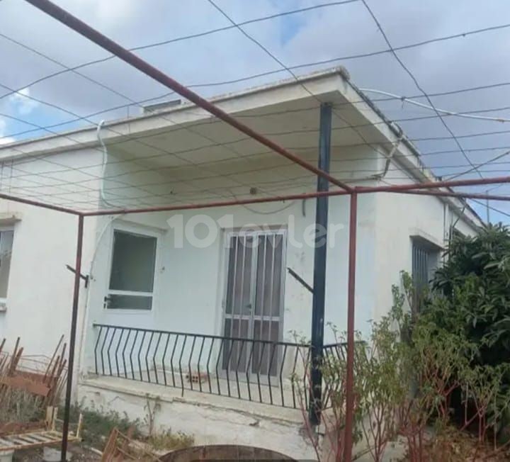 İSKELE MERKEZ LAND QUALIFIED 2+1 DETACHED HOUSE FOR SALE