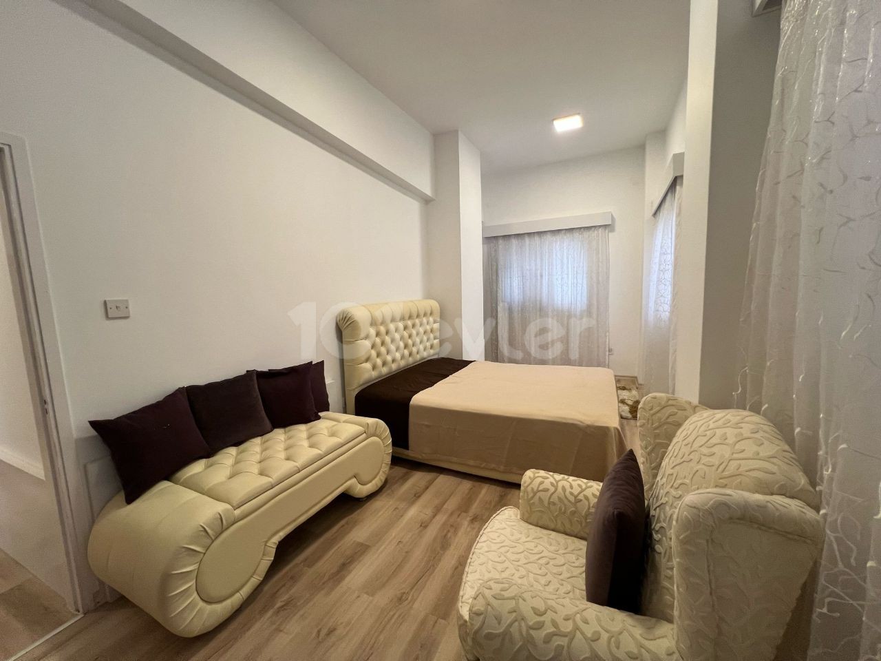 GAZİMAĞUSA BAYKAL KİRALIK AYLIK ÖDEMELİ EŞYALI 3+1 DAİRE