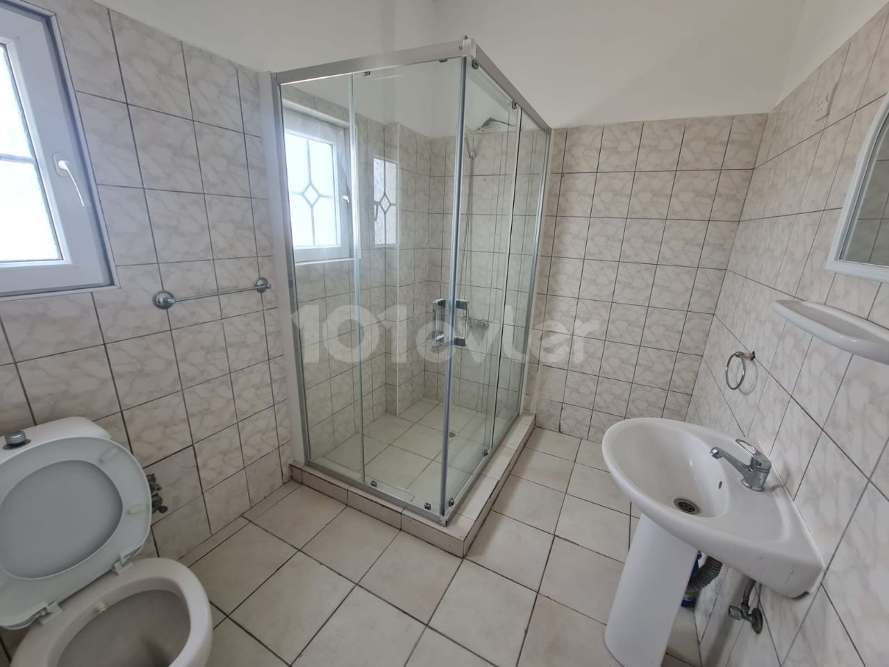 GAZİMAĞUSA BAYKAL KİRALIK AYLIK ÖDEMELİ  EŞYALI 3+1 PENTHOUSE