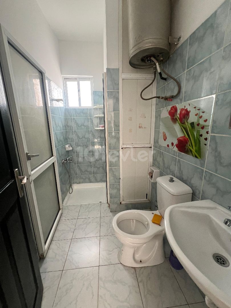 GAZİMAĞUSA SALAMİS CADDESİ KİRALIK EŞYALI 2+1 DAİRE