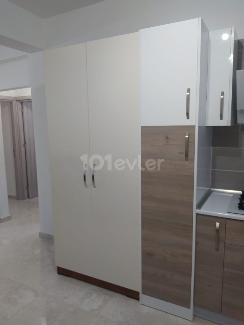 MÖBLIERTE 2+1 NEUE WOHNUNG ZU VERMIETEN IM ZENTRUM VON NICOSIA