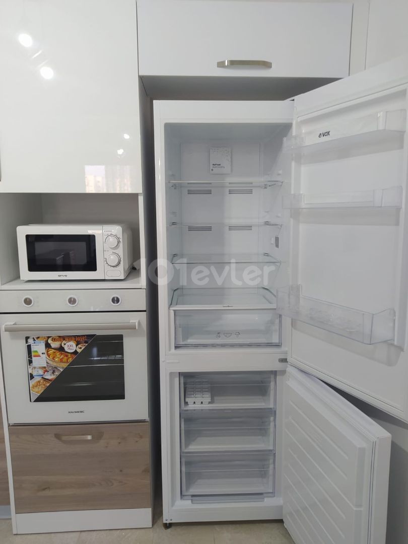 LEFKOŞA MERKEZ  KİRALIK EŞYALI 2+1 SIFIR DAİRE