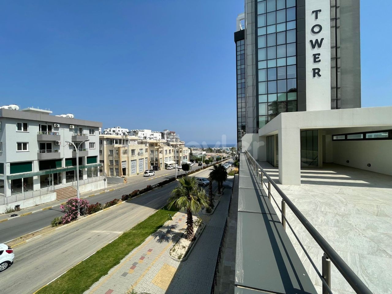 400 m2 Restaurant with a permit and a large terrace with infrastructure for rent at the traffic lights of the new port in the center of Kyrenia ** 