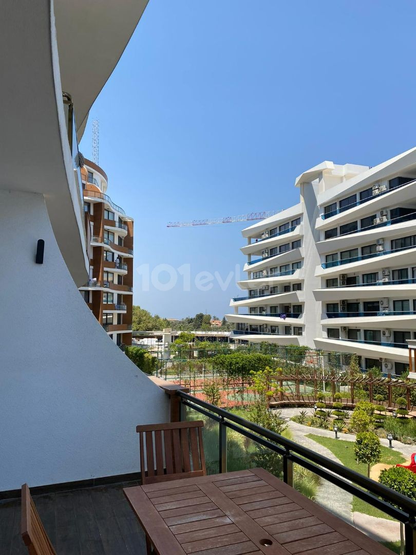 2+ 1 Apartment for Sale in Kyrenia Central ** 