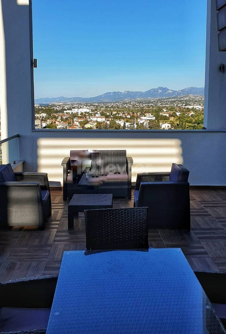 3+1 Kyrenia Central Penthouse for Rent ** 