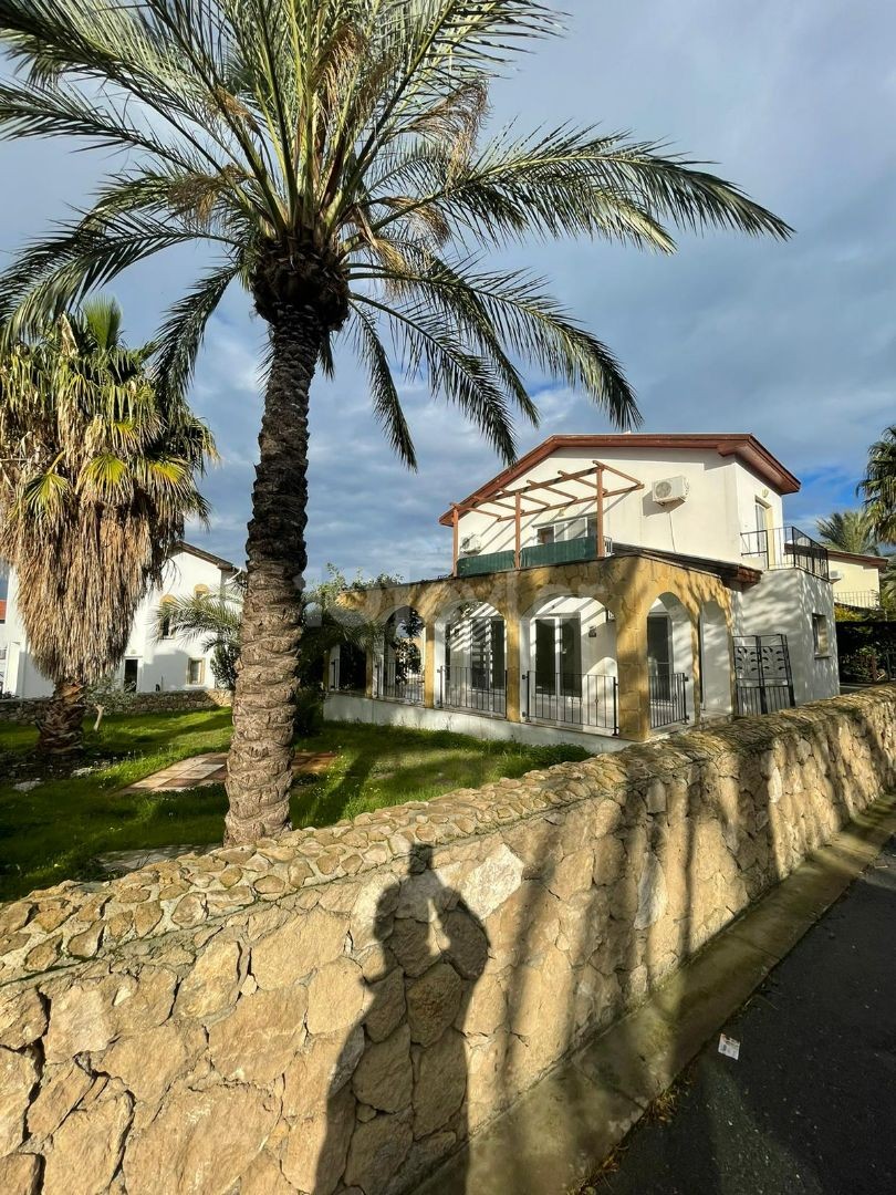 3+ 1 Villa for Sale in Karsiyaka ** 