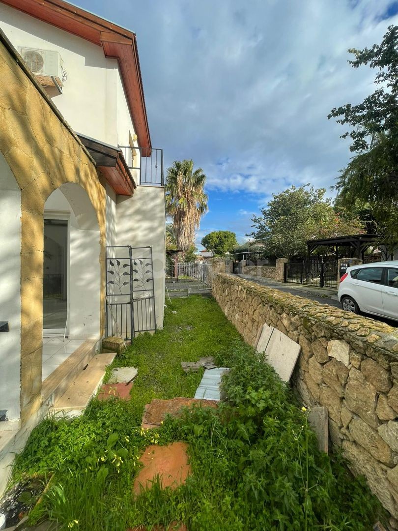 3+1 Satılık Villa Karşıyaka 