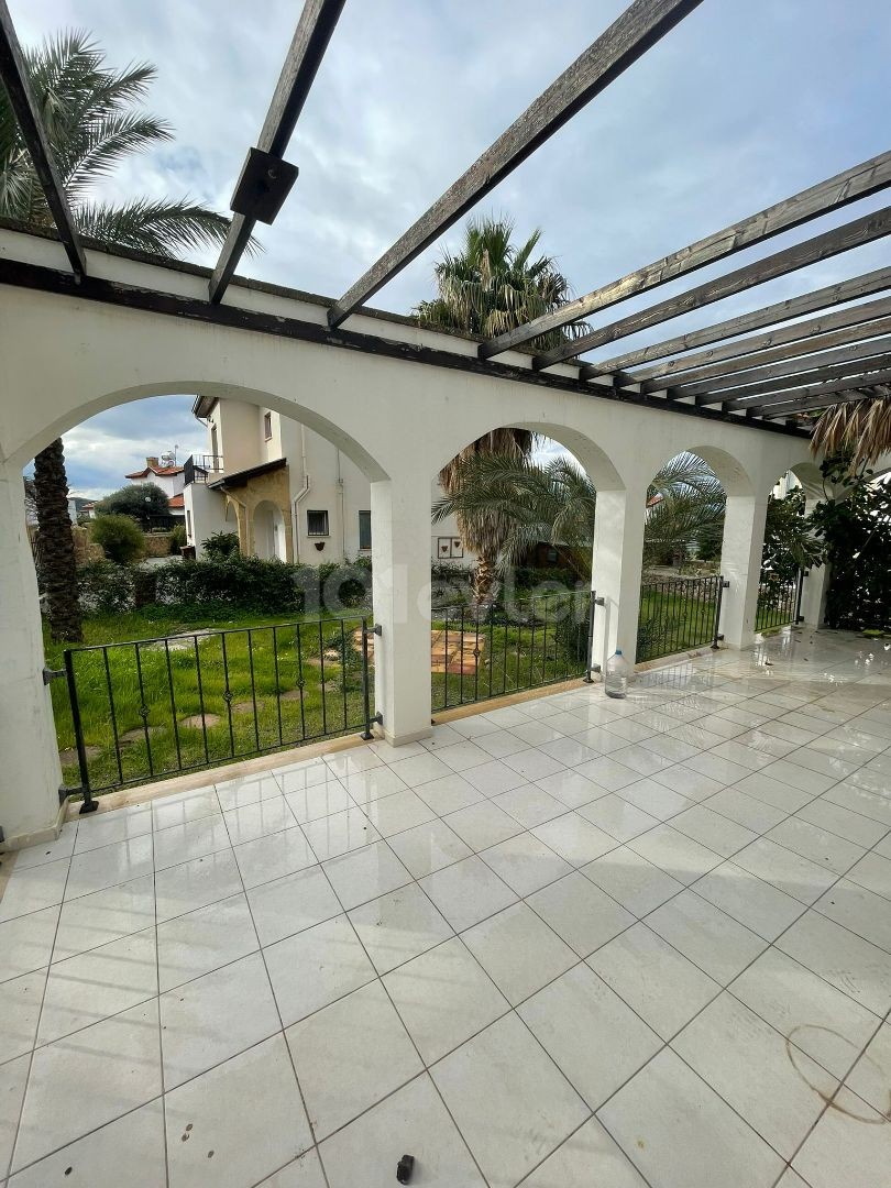 3+ 1 Villa for Sale in Karsiyaka ** 