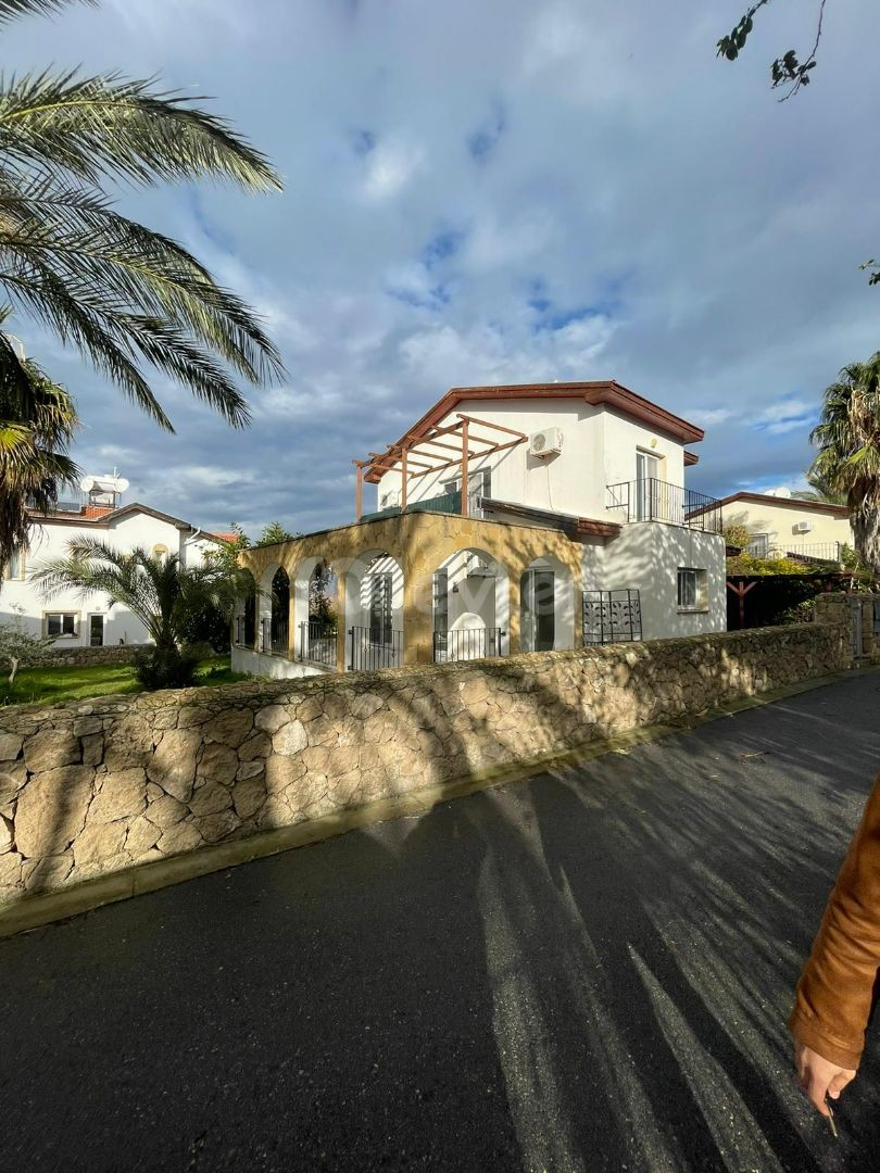 3+ 1 Villa for Sale in Karsiyaka ** 