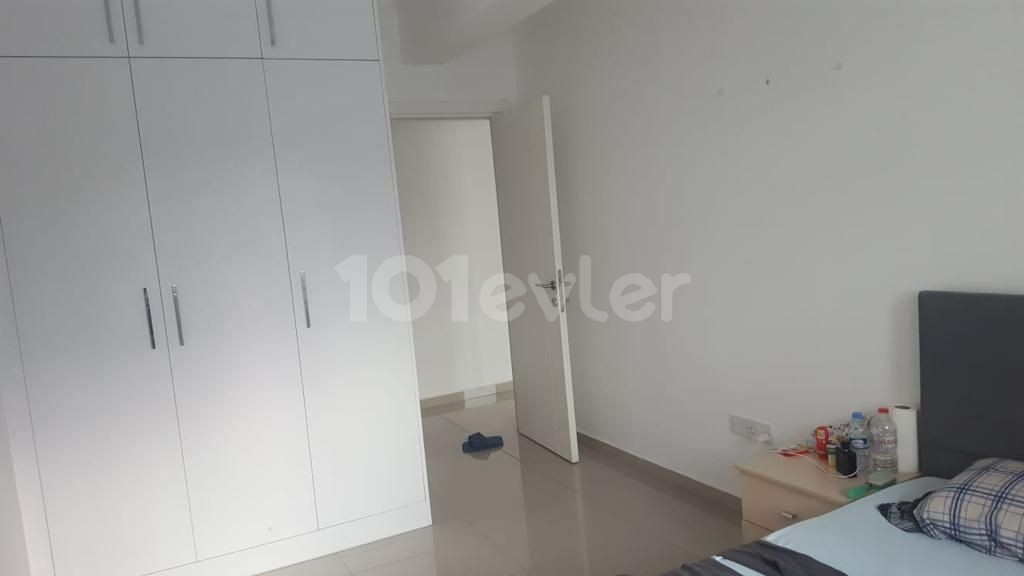 3 + 1 Kyrenia Central Apartment For Sale ** 