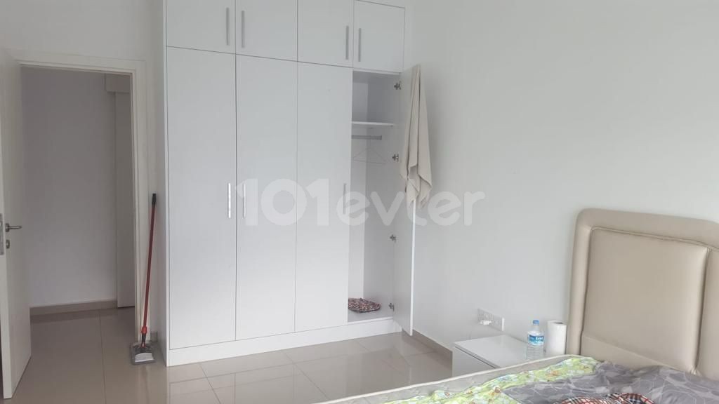 3 + 1 Kyrenia Central Apartment For Sale ** 