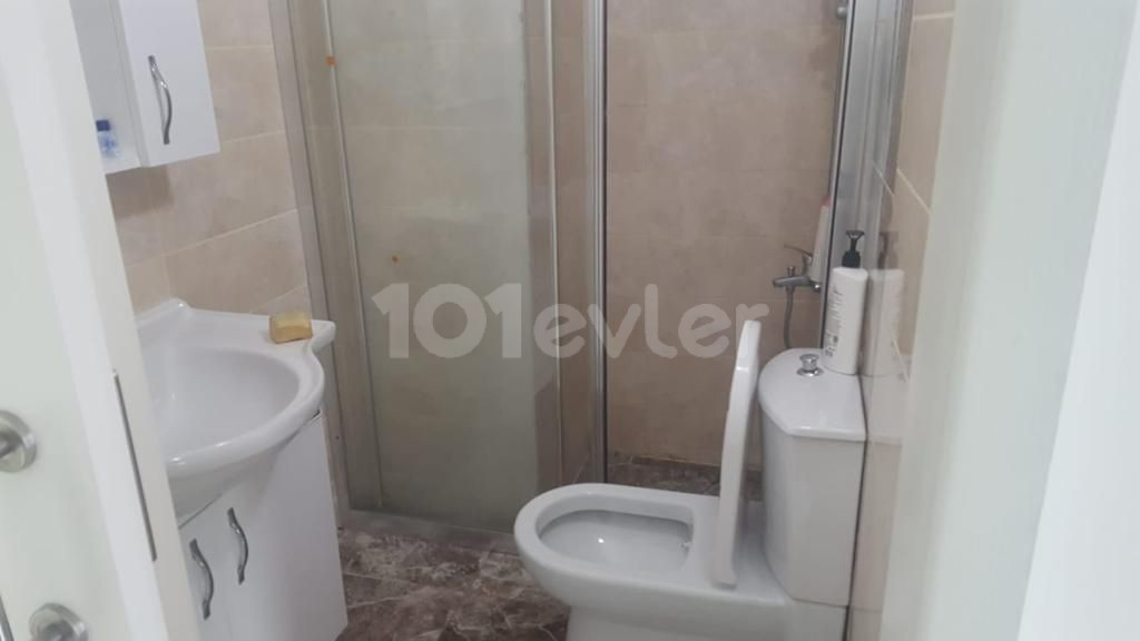 3 + 1 Kyrenia Central Apartment For Sale ** 