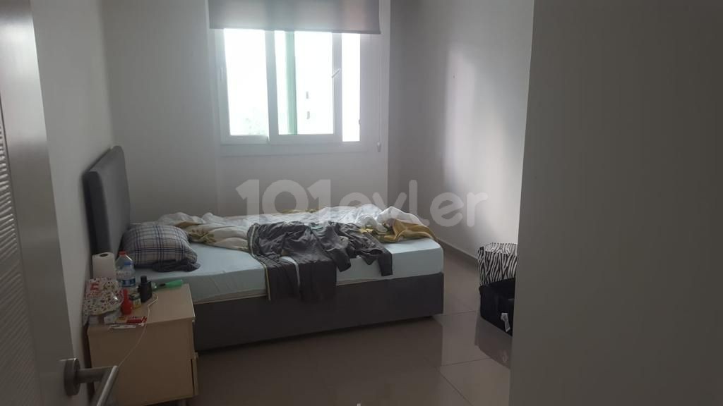 3 + 1 Kyrenia Central Apartment For Sale ** 