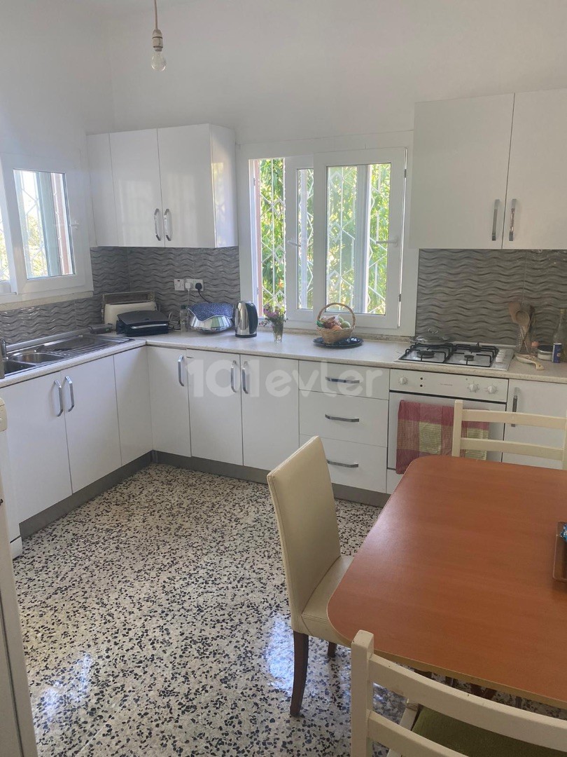 Kyrenia Lapta 2+1 Detached House for rent ** 