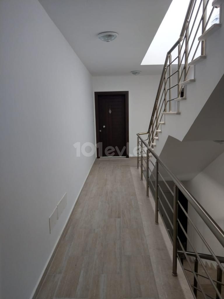 1+1 Lapta Apartment For Sale ** 