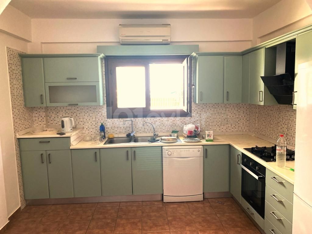 Çatalköy 3 + 1 Villa For Sale ** 