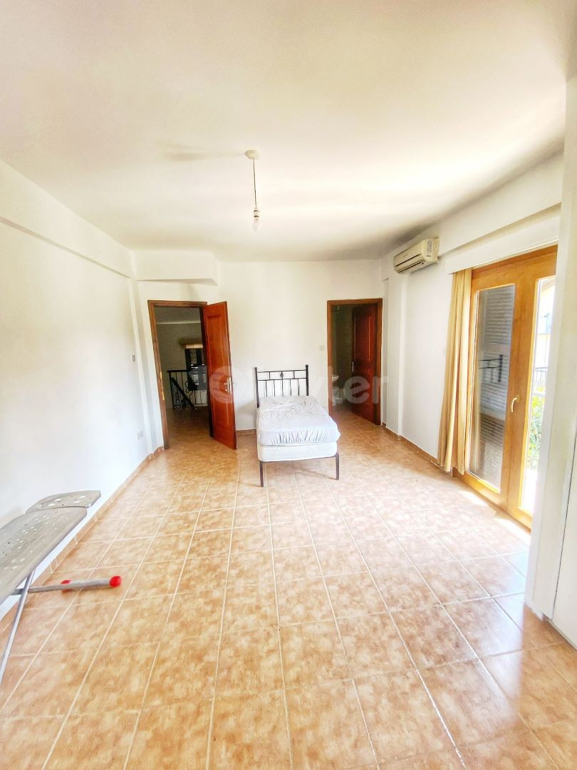 Çatalköy 3 + 1 Villa For Sale ** 