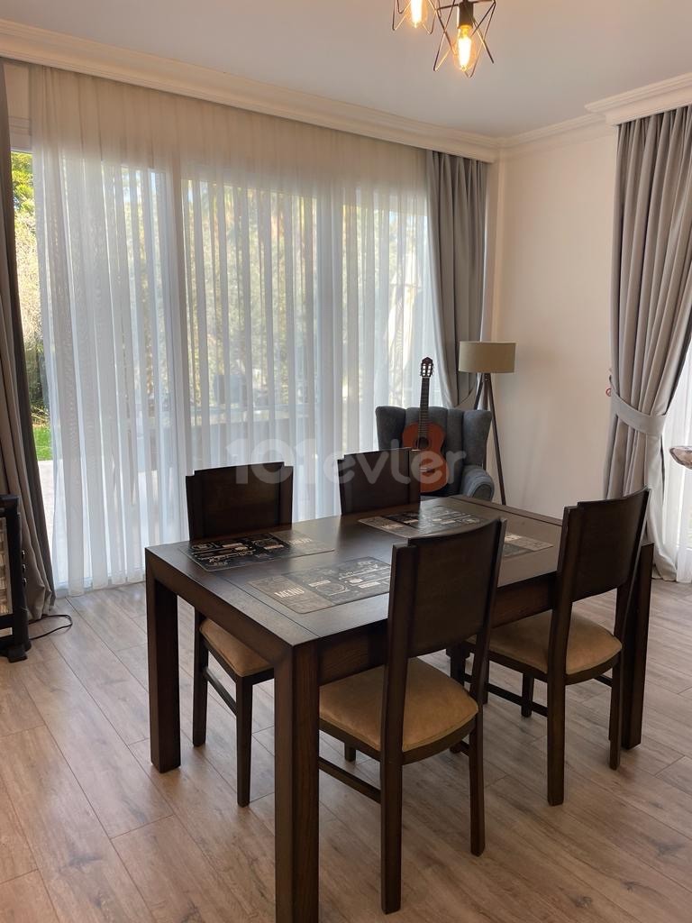 3+1 Kiralık Villa  Ortak Yüzme Havuzlu